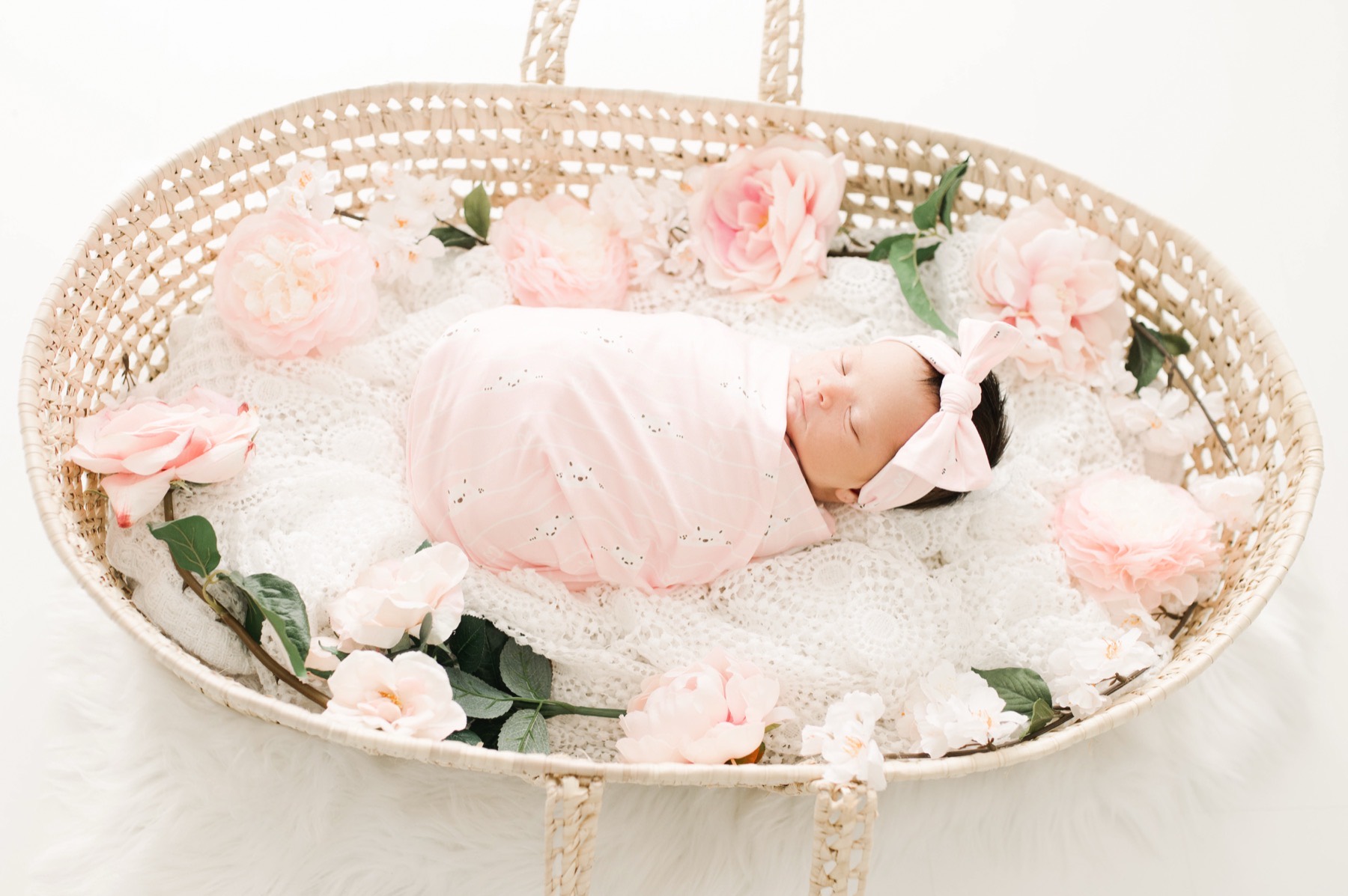 Benefits of swaddling